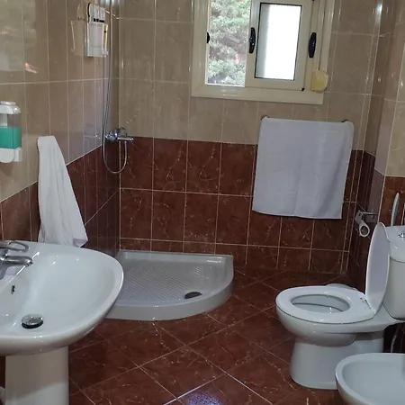 Esi Апартаменты Влёра